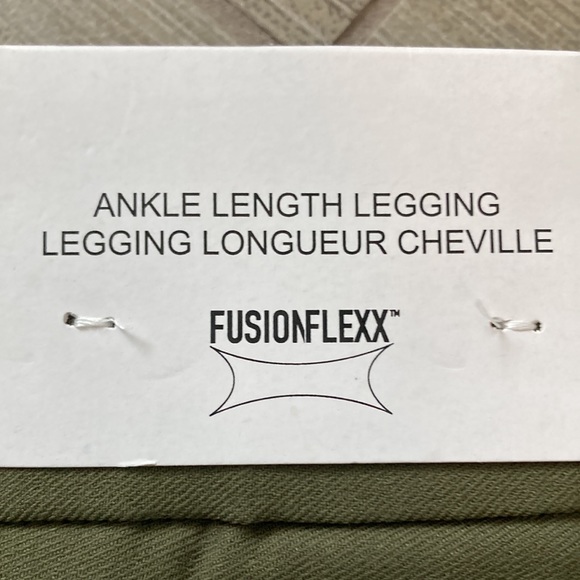 Ankle pant - Picture 2 of 4